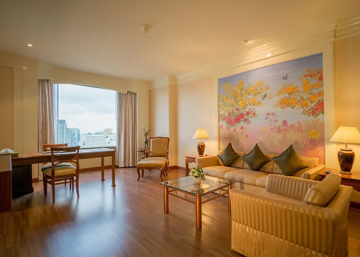 The Emerald Ratchada Hotel