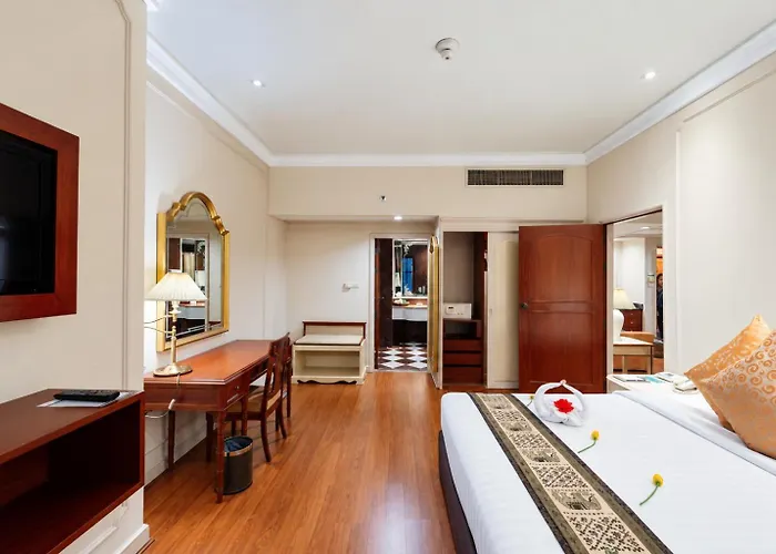 The Emerald Ratchada Hotel Bangkok