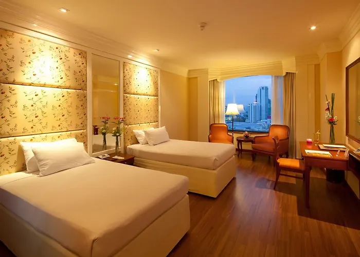 Hotel The Emerald Ratchada 5*
